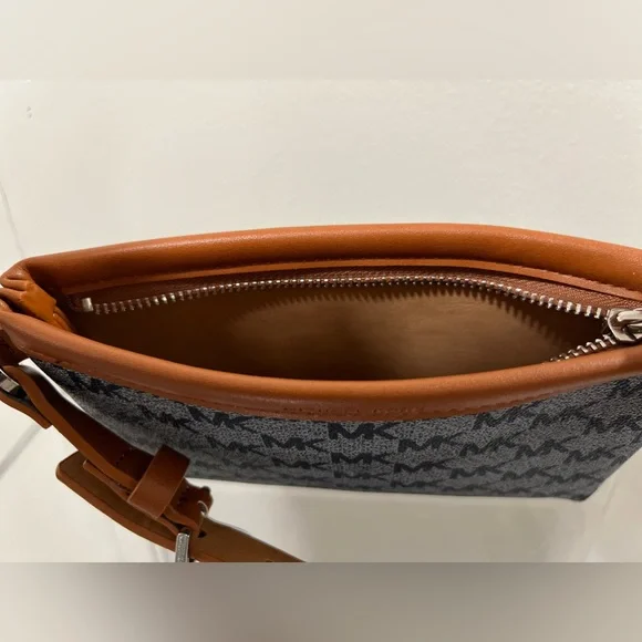 Michael Kors Monogram Leather
Fanny Pack Belt Bag - Picture 2 of 3